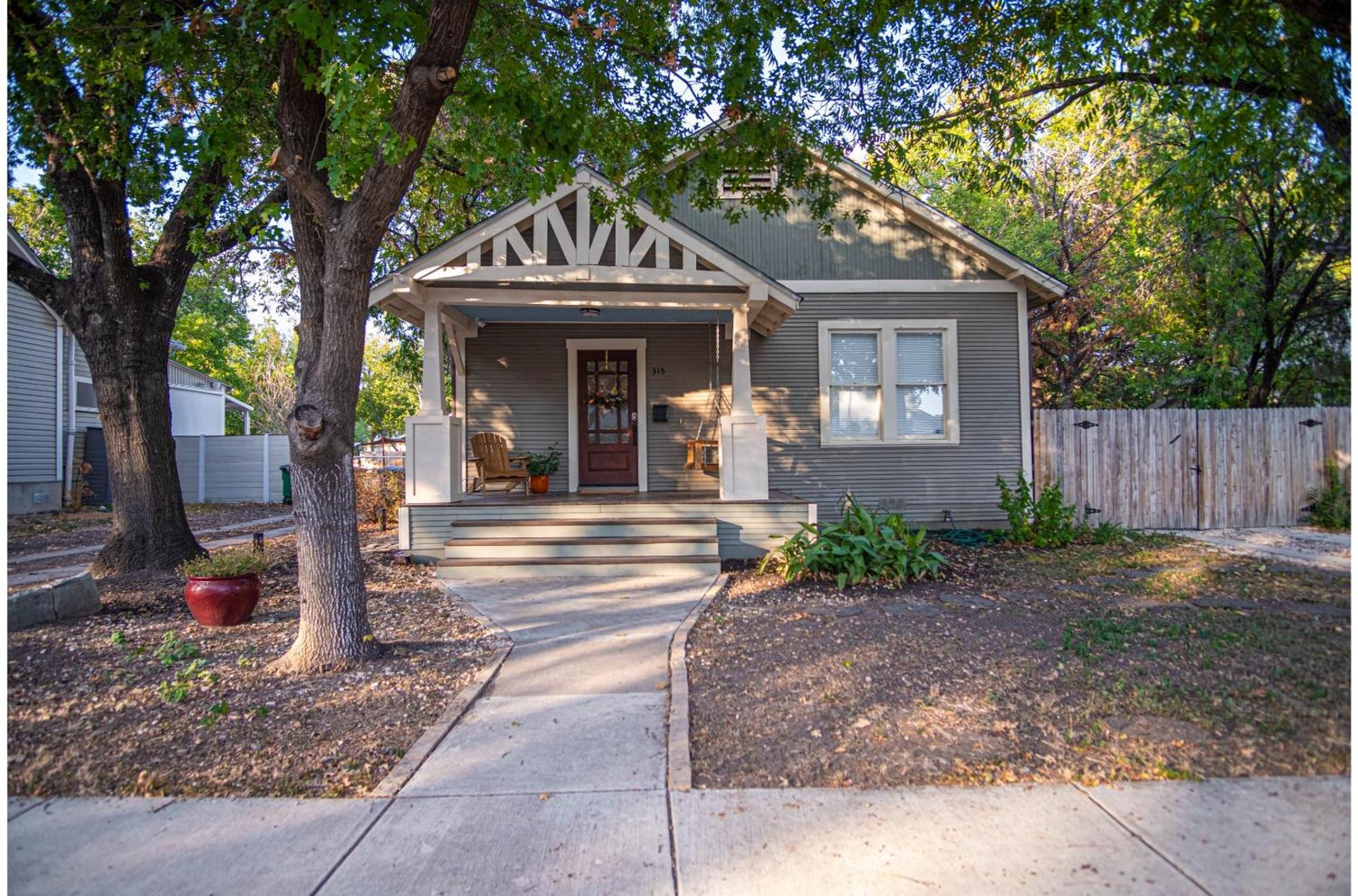 Holiday home Chic Downtown With Garden And Bbq Grill San Antonio